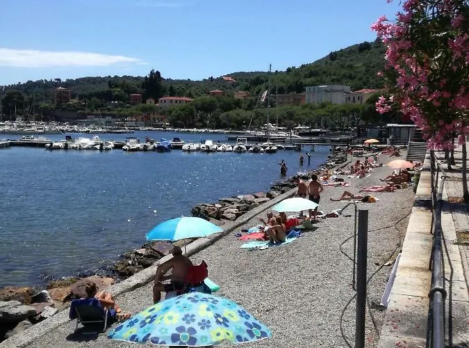 Casa Di Stella 펜션 페차노